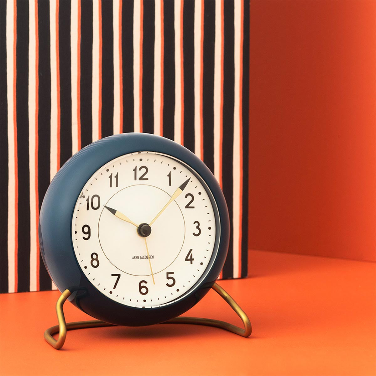 Arne Jacobsen Station Table Clock 11cm | Dotmaison